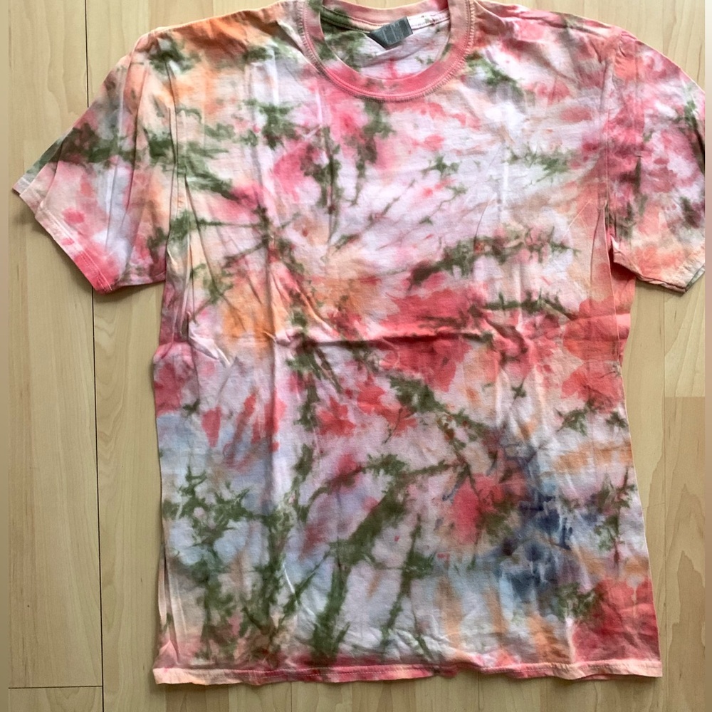 ICE DYE TSHIRT